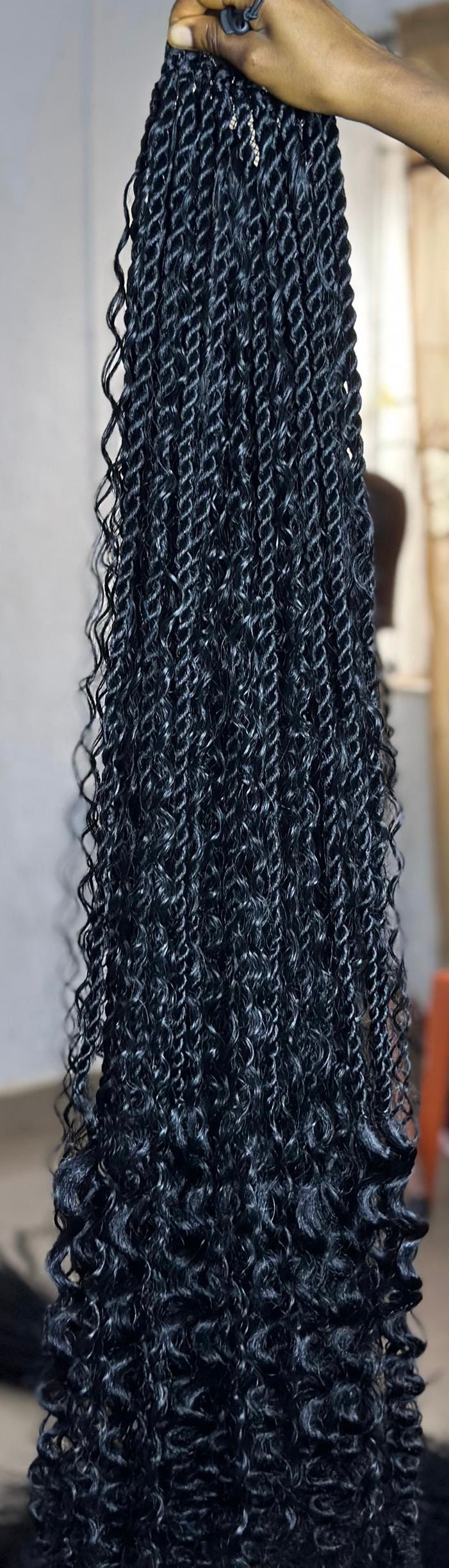 ISLAND TWIST PONYTAIL