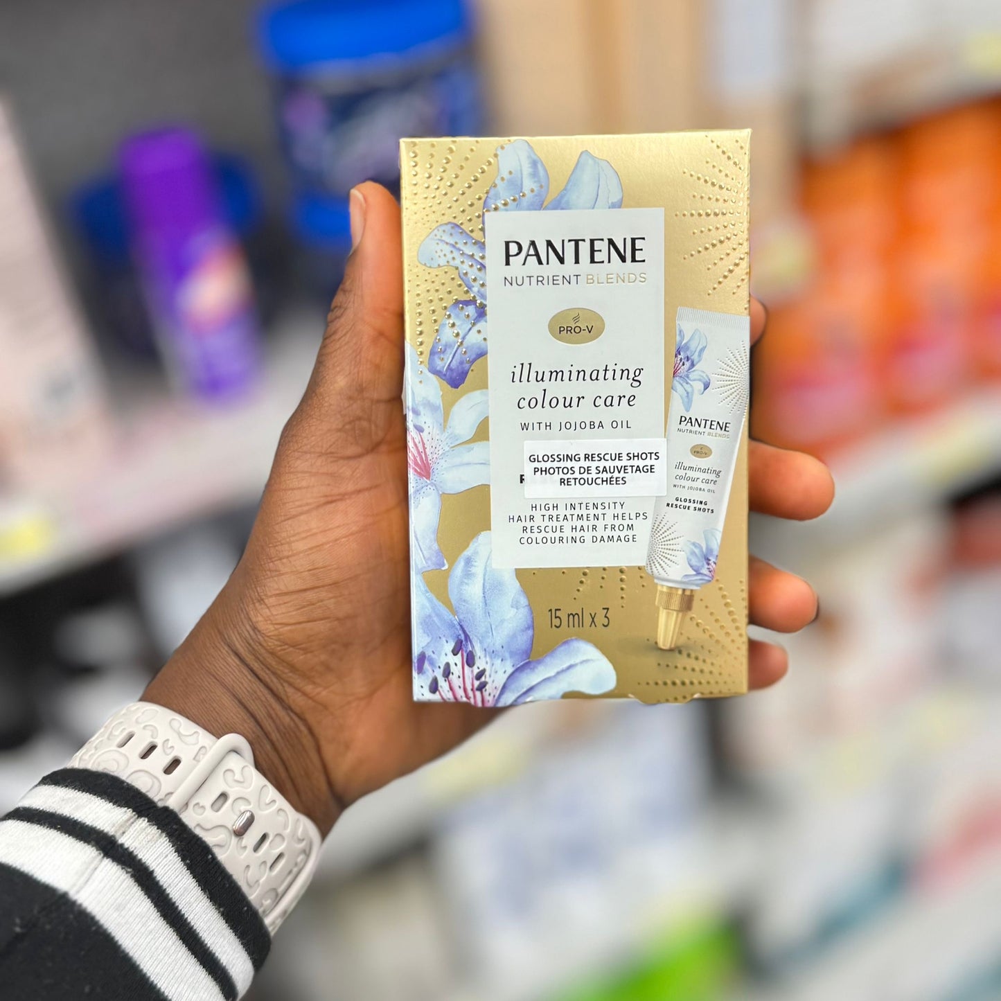 Pantene Nutrient Blends Pro-V Illuminating Color Care Shampoo with Jojoba Oil